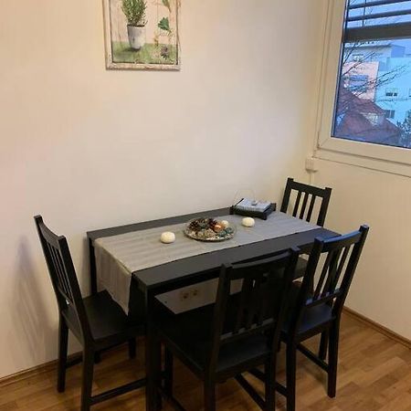 Charmante Wohnung In St. Peter. กราซ ภายนอก รูปภาพ