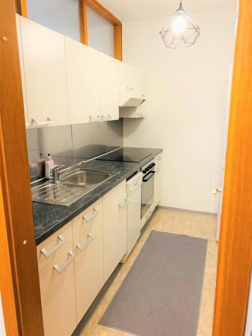 Charmante Wohnung In St. Peter. กราซ ภายนอก รูปภาพ